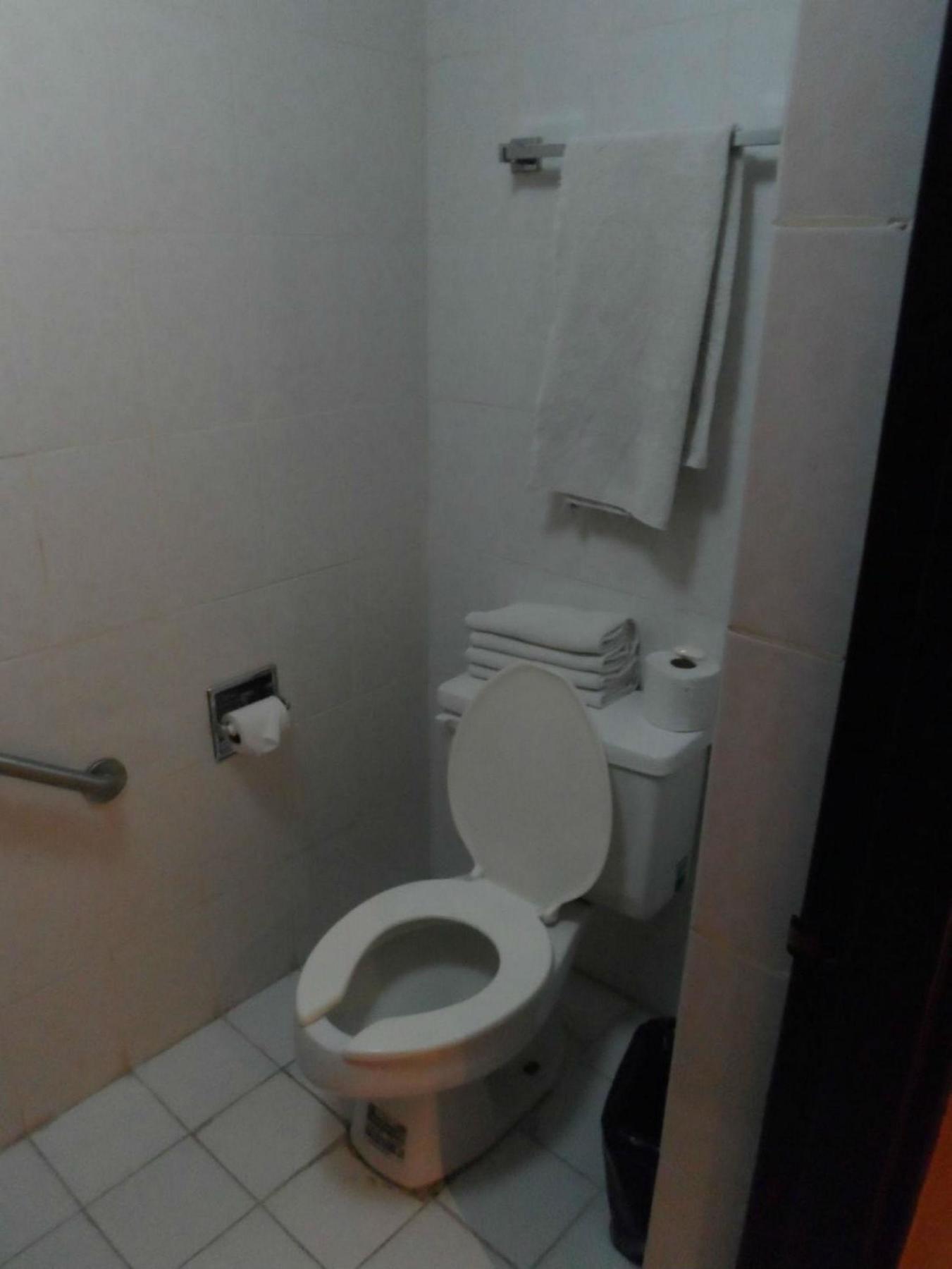 Hotel Le-Gar Монтерей Екстериор снимка